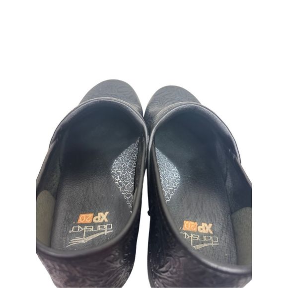 Dansko Pro XP 2.0 Floral Tooled Black Clog Comfort Shoes EU 40 US 9.5-10 Women's - Picture 5 of 10
